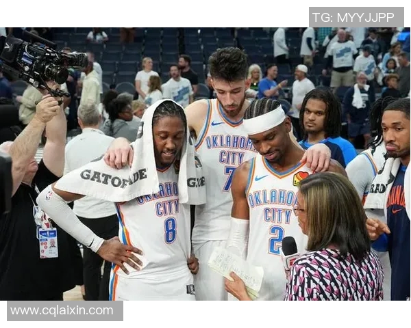 太超纲!雷霆残阵先锁库里再掐东里 只有第二土豪线能阻止他们? 太超纲!雷霆残阵先锁库里再掐东里 只有第二土豪线能阻止他们?